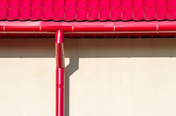 Cost of Downspout Reattachment in Granbury